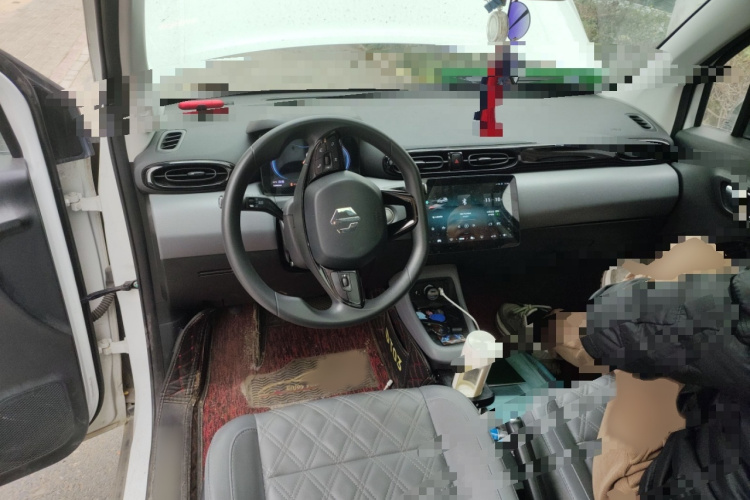 零跑汽车 零跑T03 2021款 400舒享版中控内饰7002