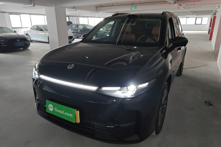 零跑汽车 零跑C16 2026款 纯电 630激光雷达智尊版 6座车身外观1