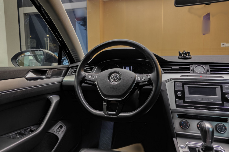 大众 迈腾 2019款 280TSI DSG 舒适型 国VI局部细节13