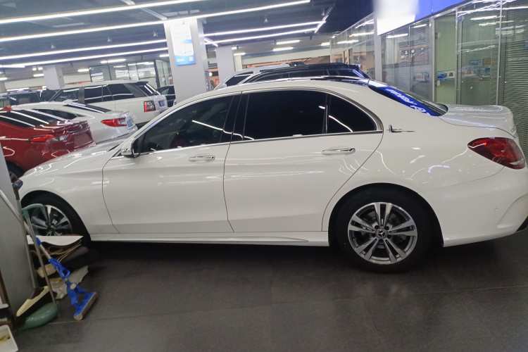 奔驰C级 2018款 C 200 L 运动版车身外观6003