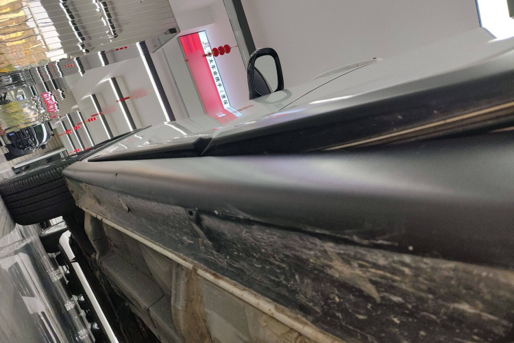 三菱 欧蓝德 2019款 2.0L 两驱畅享版 5座 国V局部细节9002