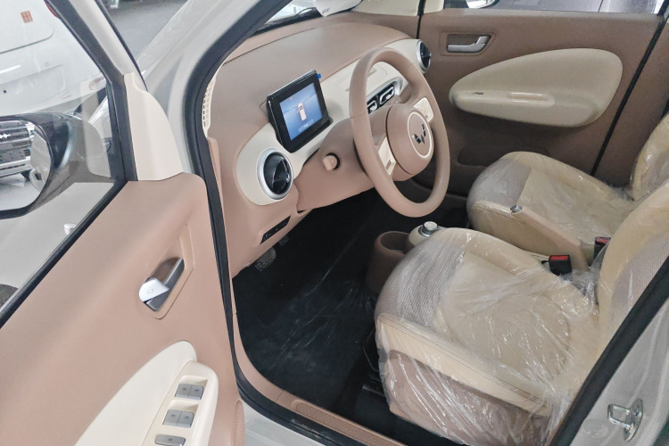 五菱汽车 宏光MINIEV 2025款 四门版 进阶款中控内饰20