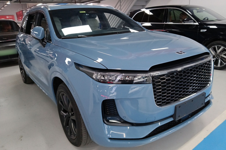 理想汽车 理想ONE 2021款 增程6座版车身外观6002