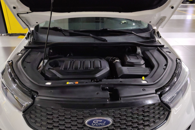 福特 2020款 领界S EcoBoost 145 CVT精领型机舱底盘24