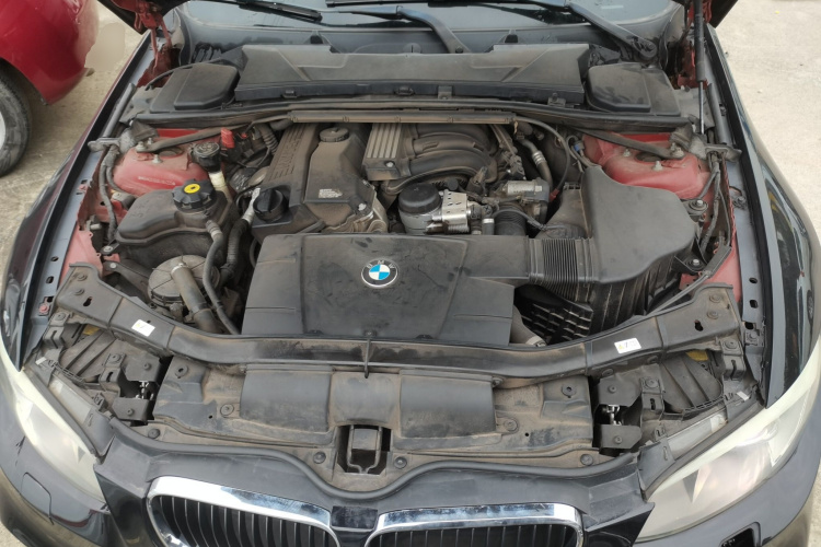 宝马3系(进口) 2011款 320i双门轿跑车局部细节24