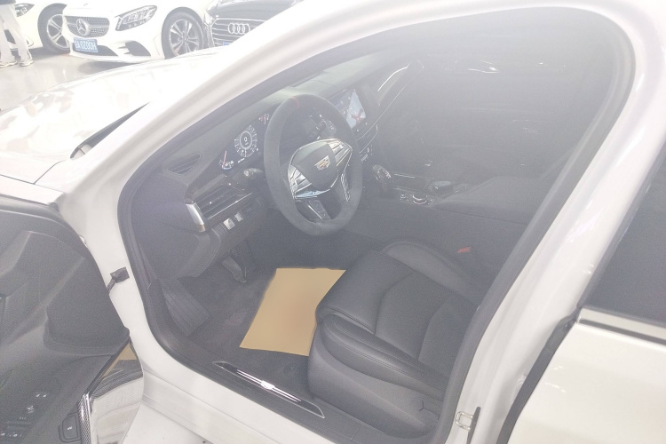 凯迪拉克CT6 2021款 28T 豪华型中控内饰7003