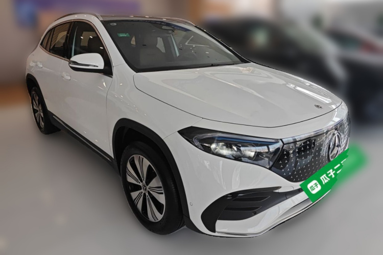 奔驰EQA 2025款 EQA 260车身外观3