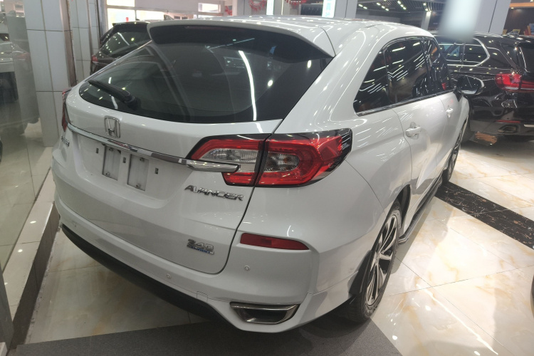 本田 冠道 2017款 240TURBO 两驱精英版车身外观7