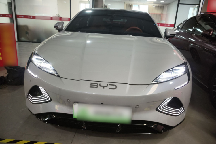 比亚迪 海豹 2025款 650智驾版车身外观6001