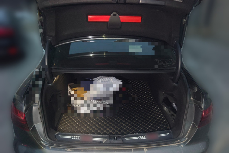 奥迪A4L 2020款 40 TFSI 时尚动感型中控内饰23