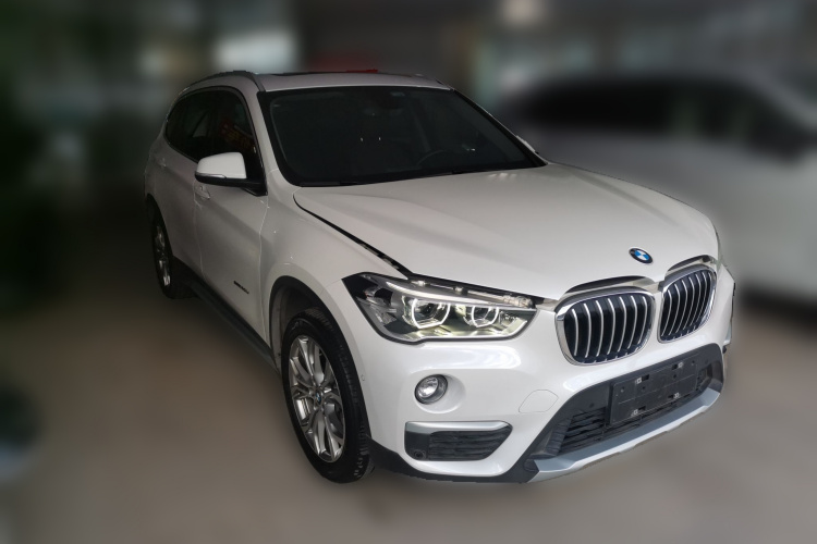 宝马X1 2018款 sDrive20Li 领先型车身外观3