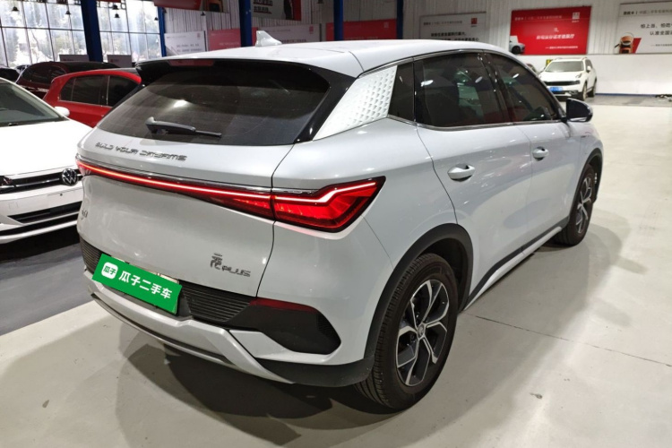 比亚迪 元PLUS 2022款 510KM 尊荣型车身外观7