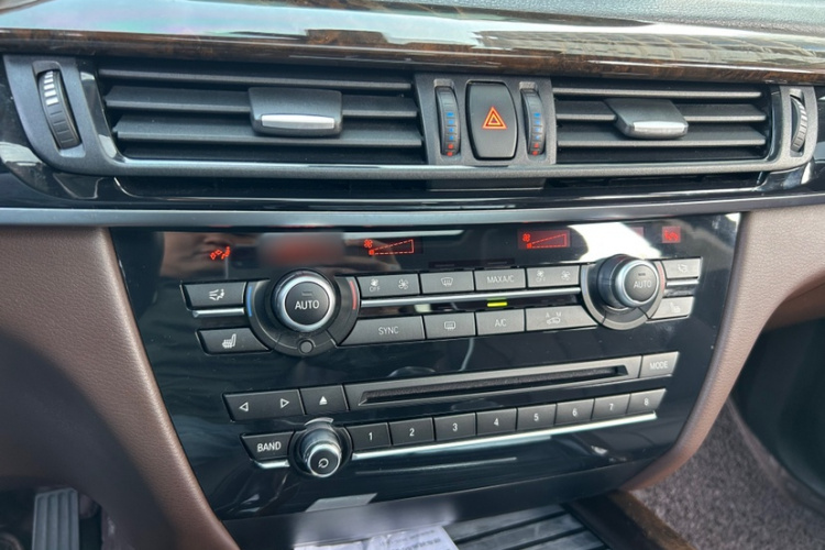 宝马X5(进口) 2018款 xDrive28i中控内饰7013