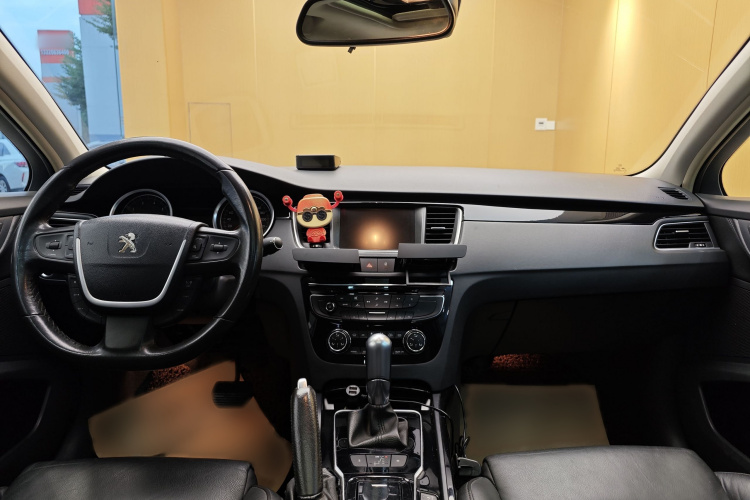 标致508 2013款 2.3L 两周年纪念 自动旗舰版中控内饰7007