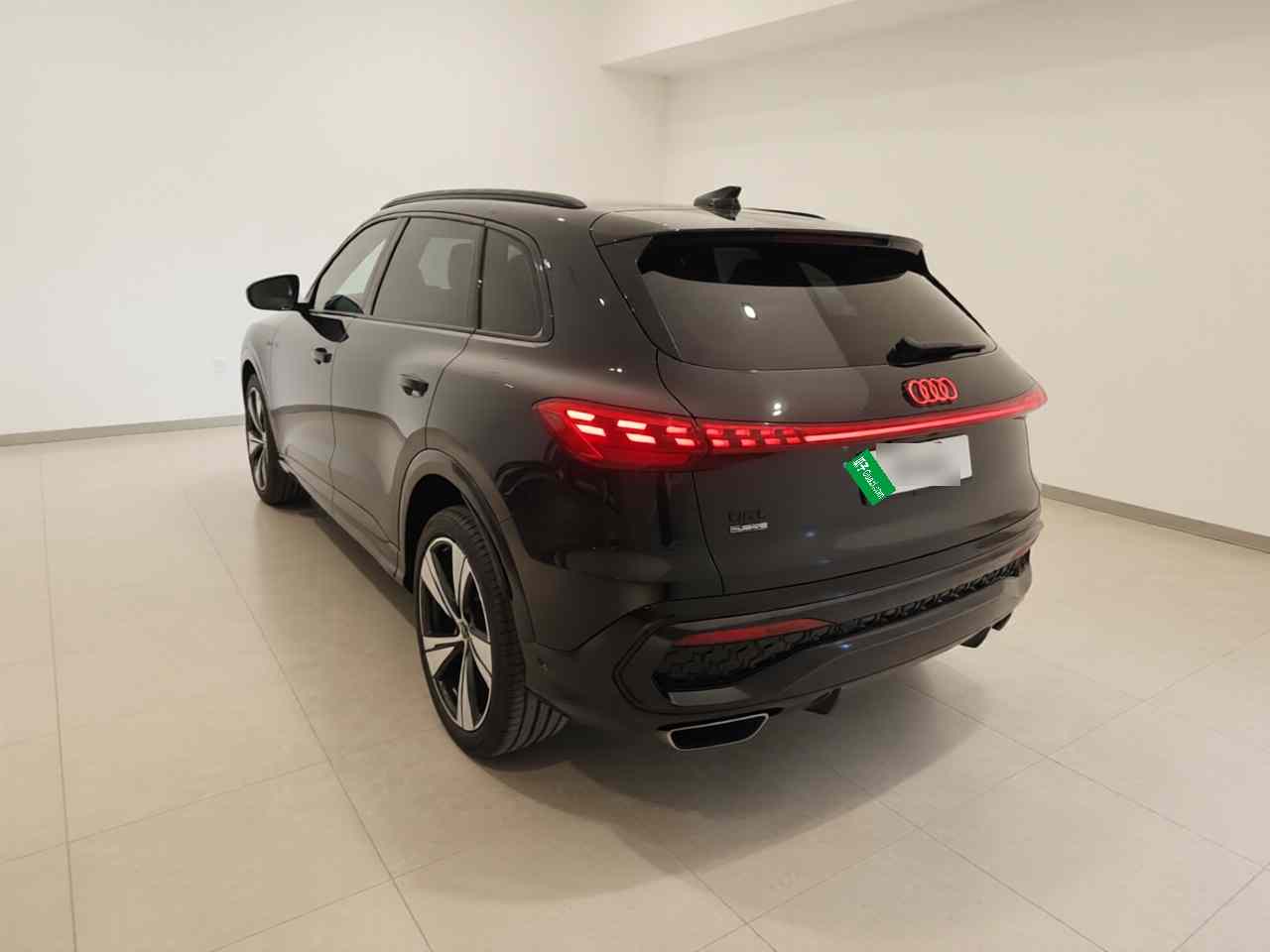 奥迪Q5L 2026款 智混尊享型(3)