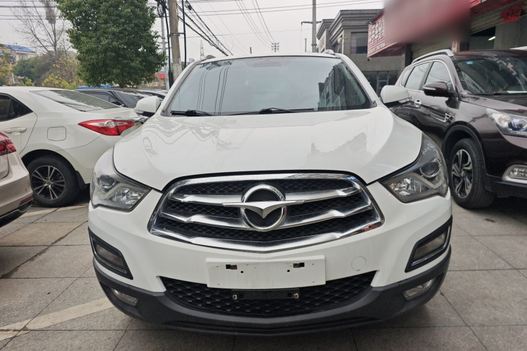 海马S5 2018款 1.6L 手动豪华型车身外观2