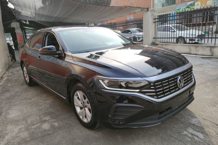 大众 帕萨特 2022款 280TSI 商务版车身外观3