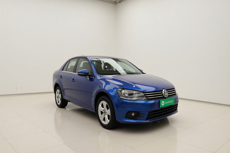 大众 宝来 2013款 1.4T 自动舒适型车身外观3