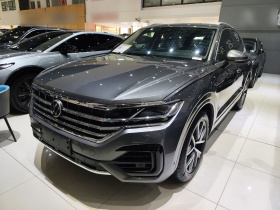 大众 途锐 2021款 3.0TSI 锐享版 经典运动套装