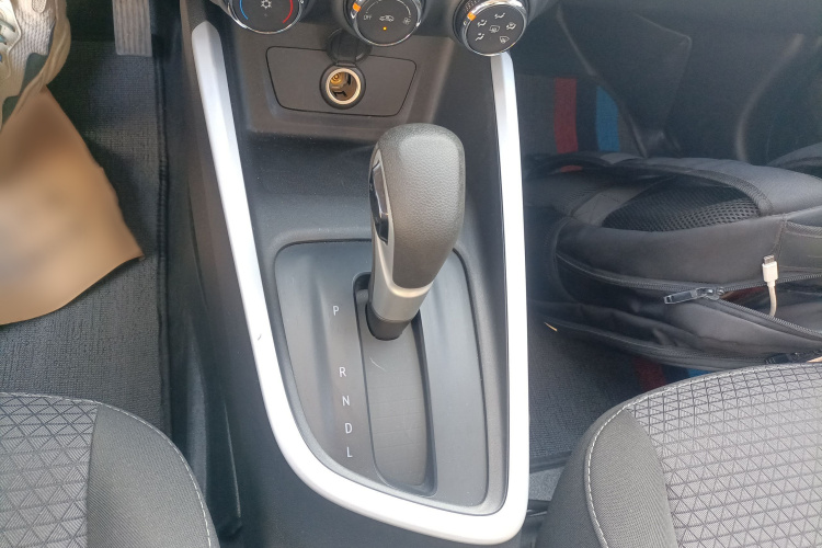 雪佛兰 科沃兹 2021款 325T 自动欣悦版局部细节18