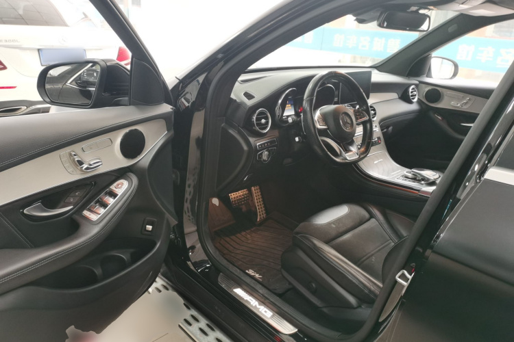 奔驰GLC AMG 2018款 AMG GLC 63 4MATIC+中控内饰20