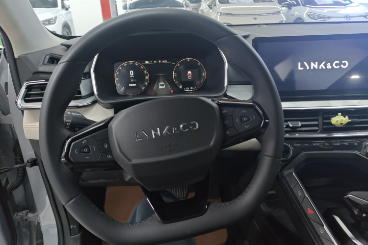 领克06 EM-P 2022款 PHEV 84KM续航版 Pro局部细节13