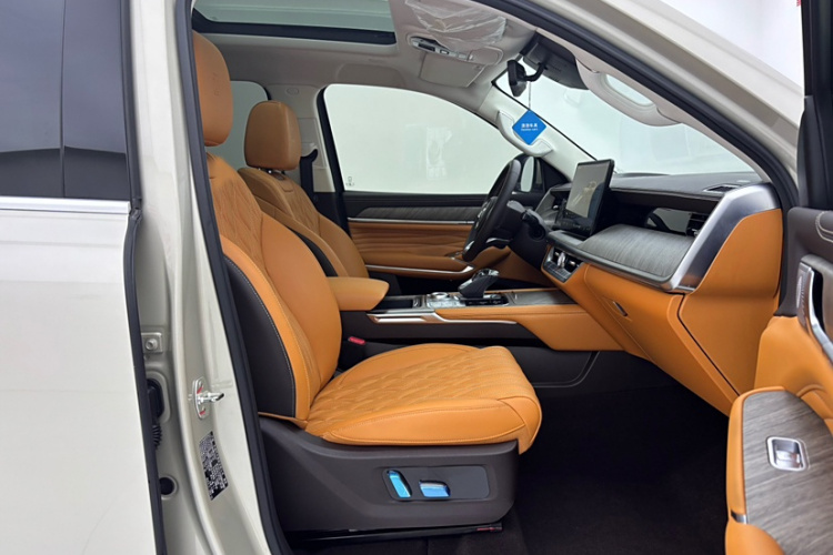 坦克500新能源 2025款 Hi4-Z局部细节41