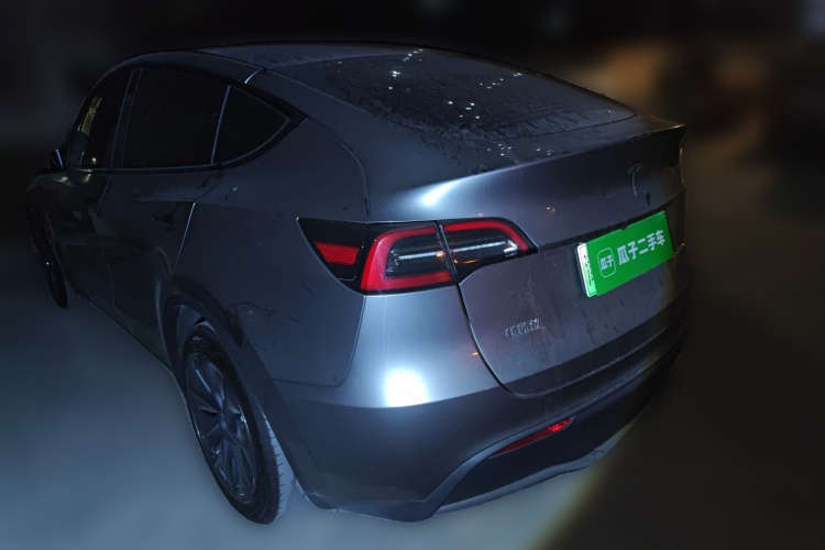 特斯拉 Model Y 2024款 后轮驱动版车身外观6003