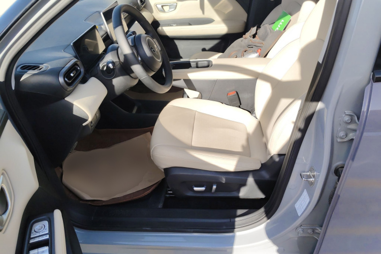 五菱汽车 五菱缤果PLUS 2024款 401km 旗舰版 四座版局部细节19