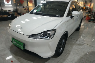 哪吒汽车 哪吒V 2021款 标准续航娱乐版