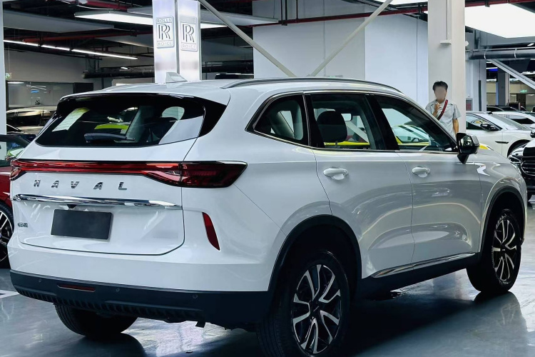 哈弗H6 2022款 第三代 1.5T 自动两驱Max车身外观6005