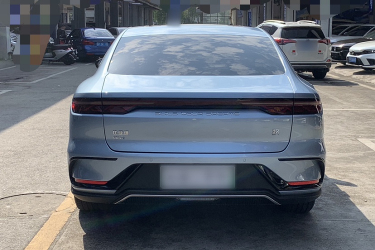 比亚迪 汉 2023款 DM-i 冠军版 121KM 尊贵型车身外观6004