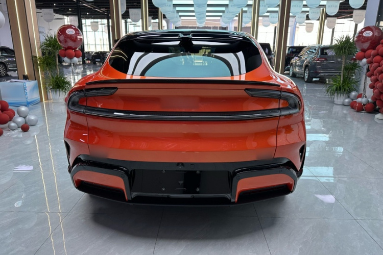 小米汽车 小米YU7 2025款 超长续航后驱版车身外观6003