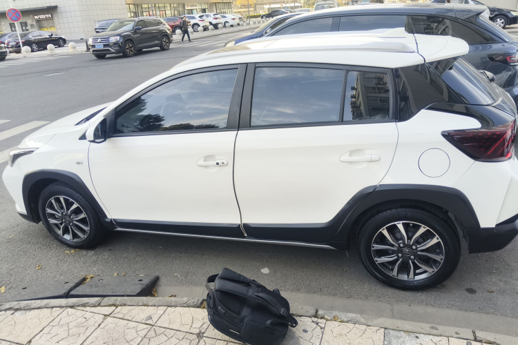 丰田 YARiS L 致炫 2020款 致炫X 1.5L CVT尊贵版车身外观4