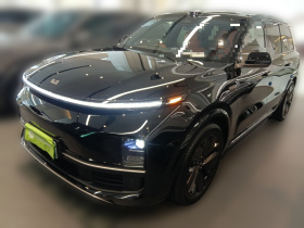 理想汽车 理想L9 2025款 Ultra 智能焕新版