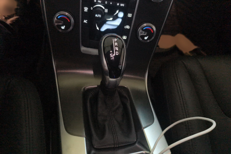 沃尔沃S60 2015款 S60L T5 智驭版局部细节18