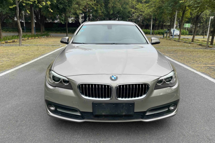 宝马5系 2017款 525Li 领先型车身外观6001