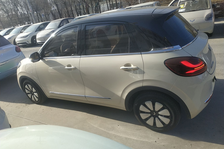 五菱汽车 五菱缤果 2025款 333km 灵犀尊享款车身外观6003