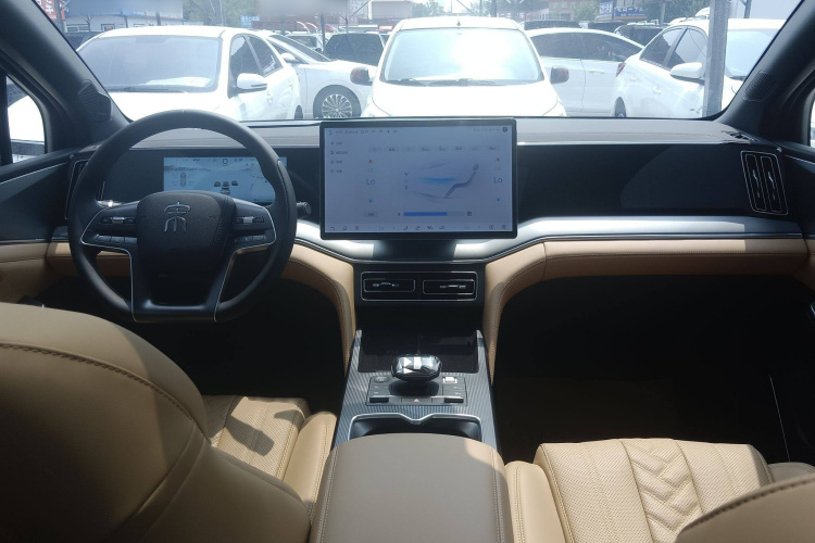 比亚迪 宋L DM-i 2024款 160km 超越型中控内饰7005