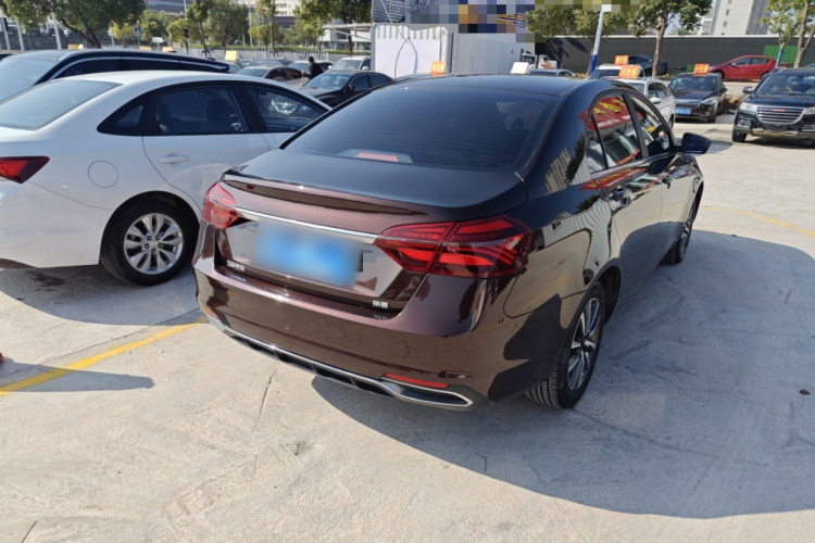 吉利汽车 帝豪 2019款 领军版 1.5L 手动向上互联型 国VI车身外观7