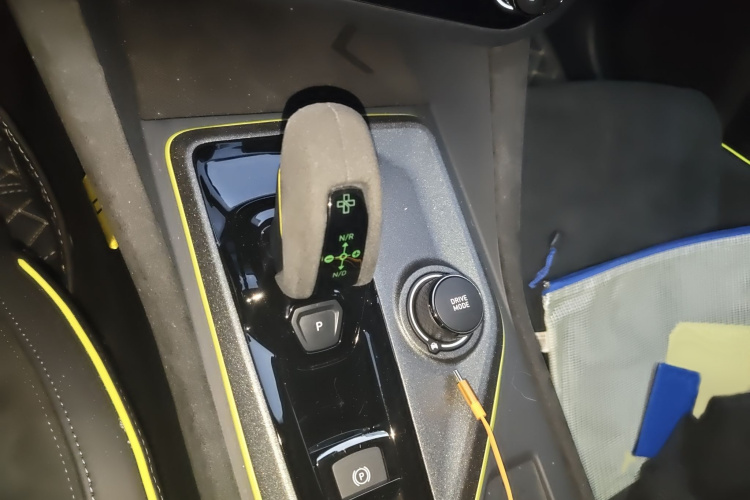 领克03 2022款 03+ 2.0TD 自动驭风版局部细节18