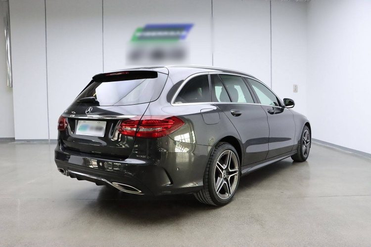 奔驰C级(进口) 2020款 改款 C 260 旅行轿车车身外观6007