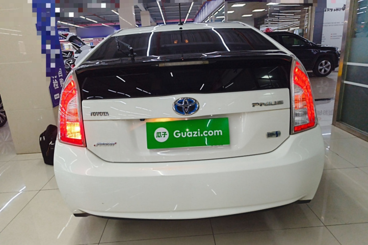 丰田 普锐斯 2012款 1.8L 豪华先进版车身外观6004