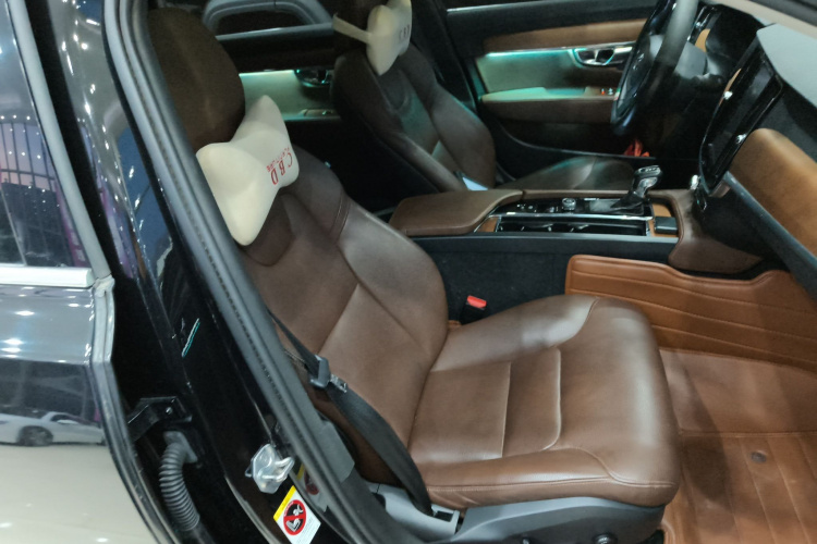 沃尔沃S90 2019款 T5 智逸版局部细节41