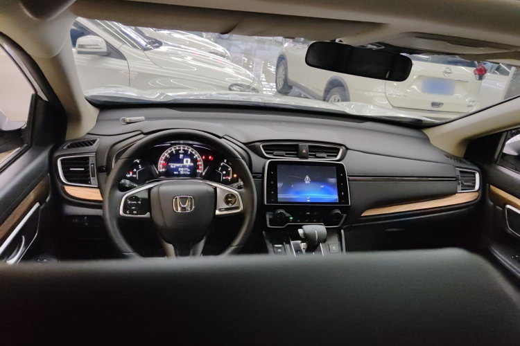 本田CR-V 2019款 耀目版 240TURBO CVT两驱舒适版 国VI中控内饰7002