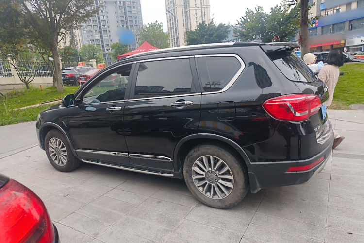 哈弗H6 2015款 运动版 1.5T 自动两驱豪华型车身外观4