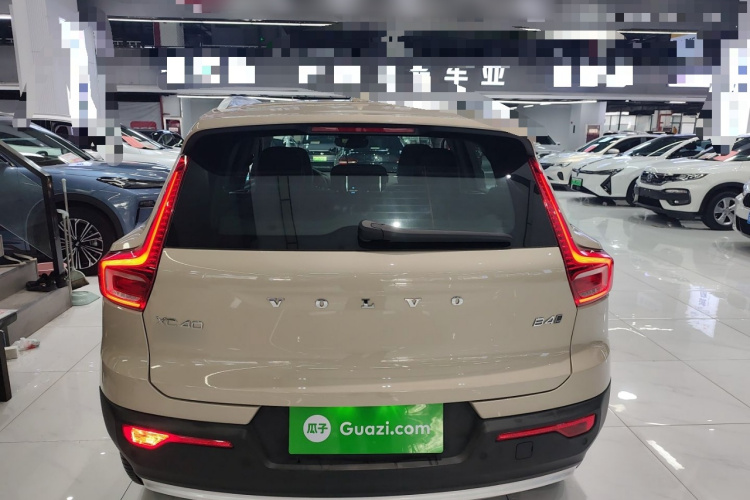 沃尔沃XC40 2024款 B4 四驱智远豪华版车身外观6004