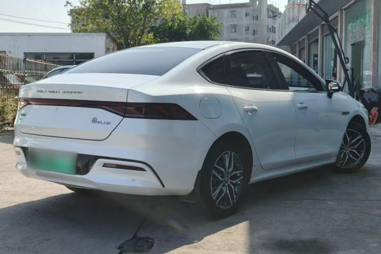 比亚迪 秦PLUS 2021款 EV 500KM 豪华型车身外观6004