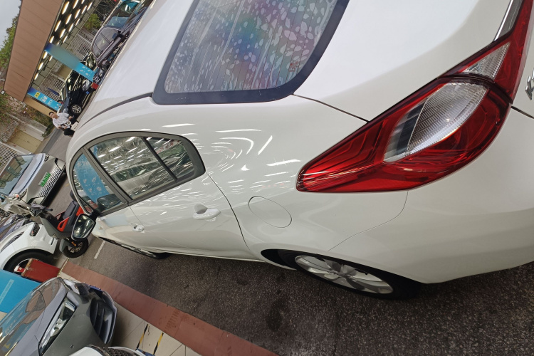 起亚K3 2016款 1.6L 自动天窗版车身外观6003