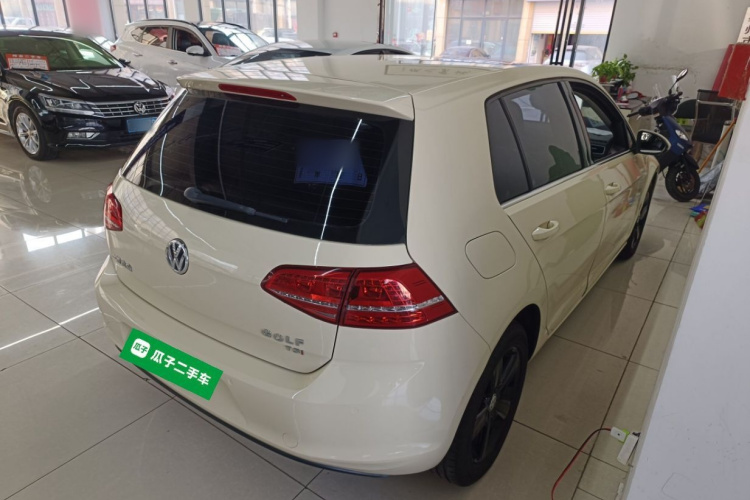 大众 高尔夫 2015款 1.4TSI 自动豪华型车身外观7